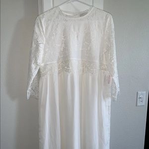 Polagram white lace and chiffon midi maternity and nursing dress